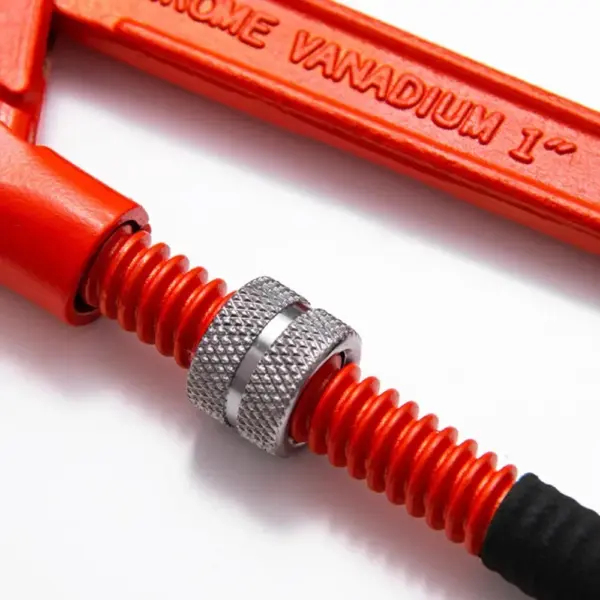 Eagle Point Pliers 1.5-inch Heavy Duty Pipe Wrench - Image 5
