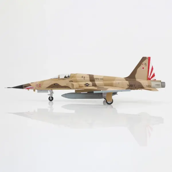 1:72 F-5N Fighter Jet Collectible Model - Image 2
