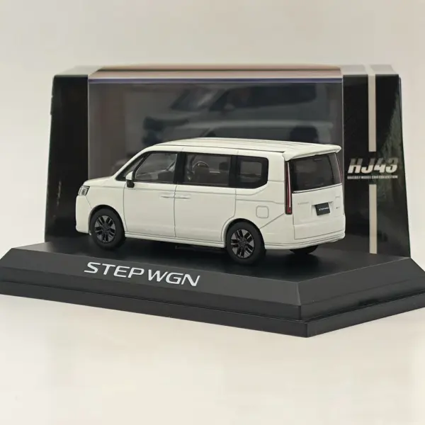 Hobby Japan 1/43 STEP WGN e:HEV Diecast Model Car - Image 3