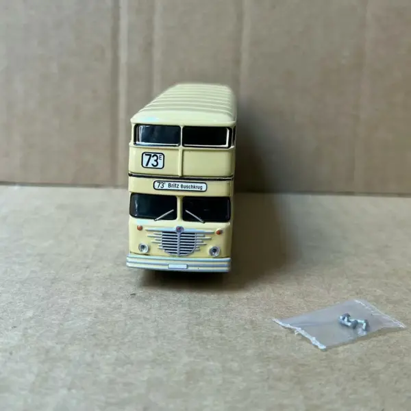 1:87 HO D2U Double-Decker Bus Model Toy - Image 3