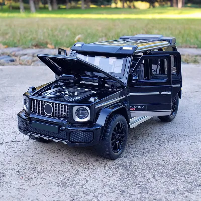 Mercedes Benz G700 Off Road Diecast SUV Model 4 Mercedes Benz G700 Off Road Diecast SUV Model - Image 4