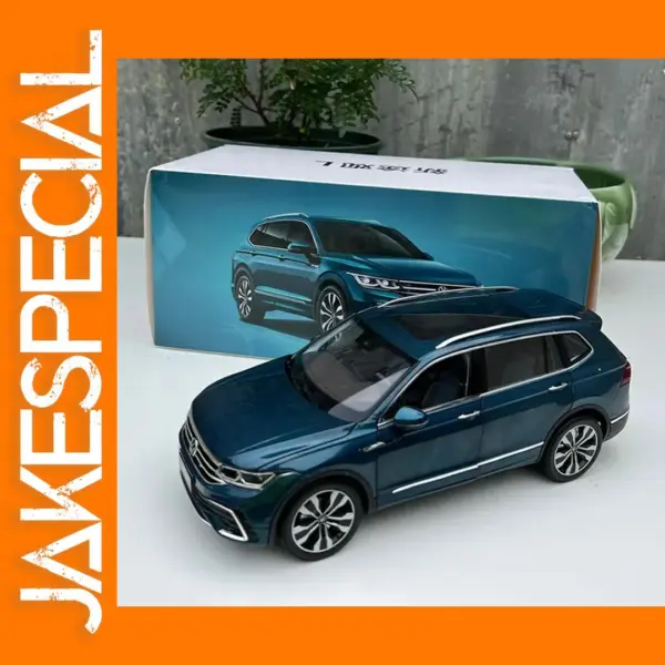 1:18 Scale VW Tiguan L 2022 Diecast Model