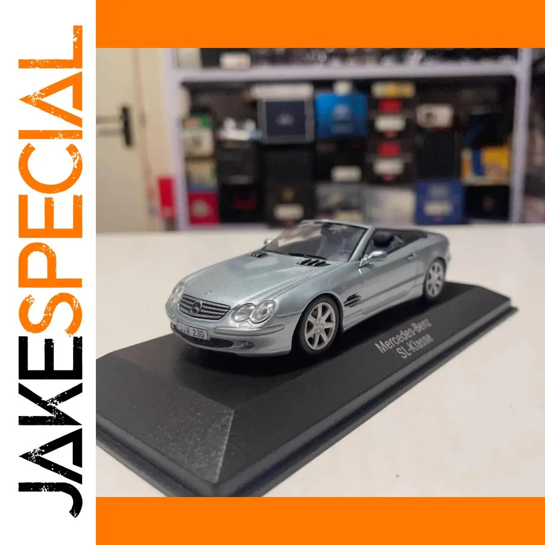 1:43 R230 2003 Convertible Diecast Car Model 1 1:43 R230 2003 Convertible Diecast Car Model