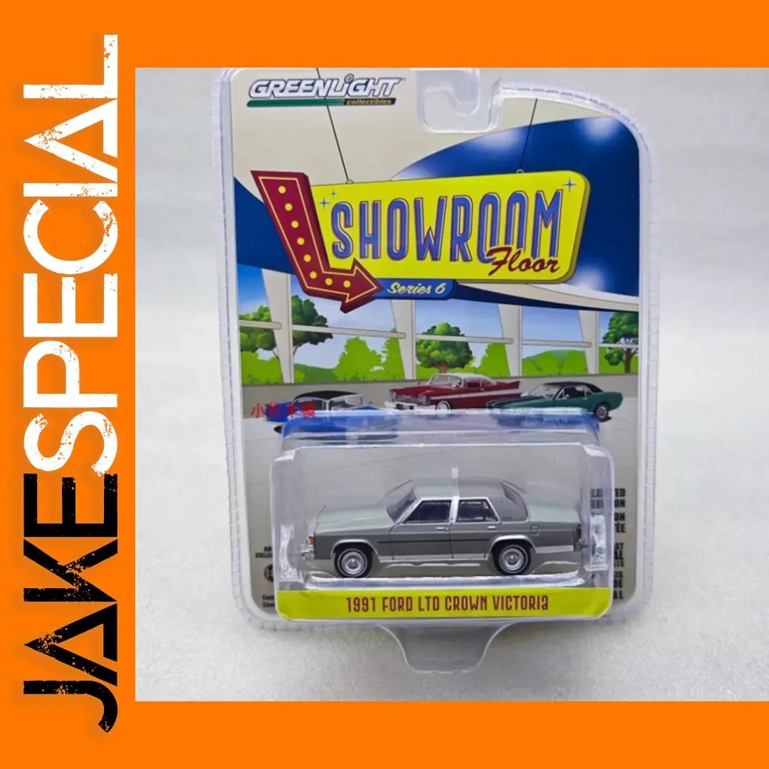 Diecast Alloy 1:64 Ford Crown Victoria Model 1 Diecast Alloy 1:64 Ford Crown Victoria Model