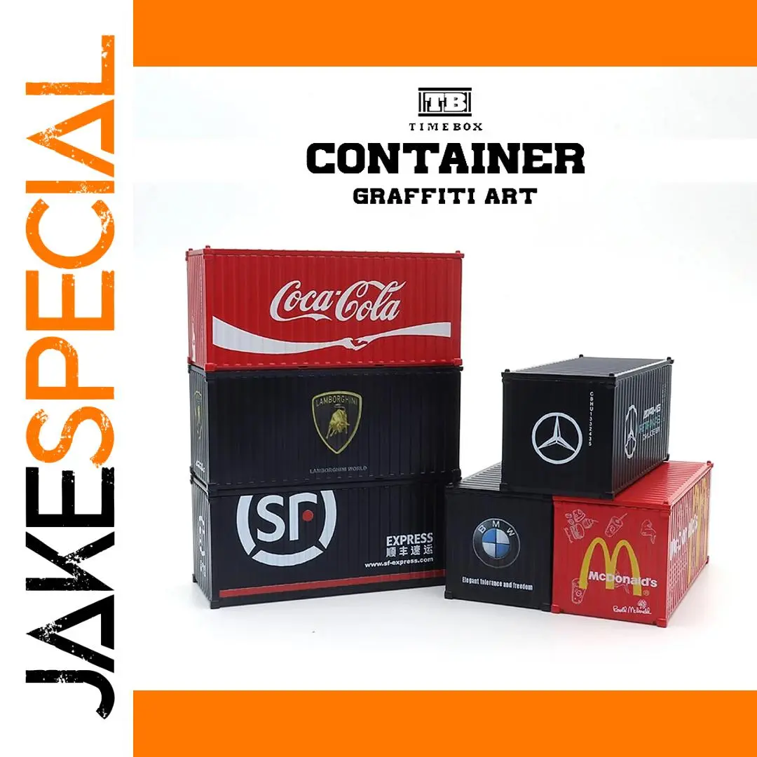 1/64 Scale Black and Yellow Lamborghini Model 1 1/64 Scale Black and Yellow Lamborghini Model