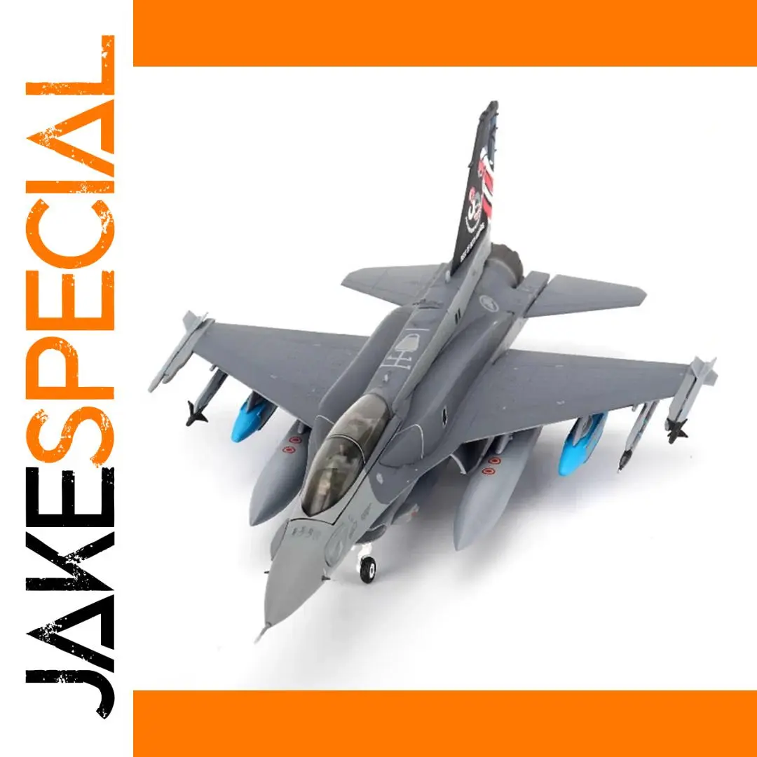 Diecast 1:72 Singapore F-16D Military Model 1 Diecast 1:72 Singapore F-16D Military Model