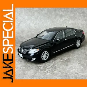 Lexus LS460 1:18 Diecast Model Car