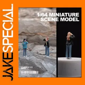 1:64 Scale Resin Action Figure Girl