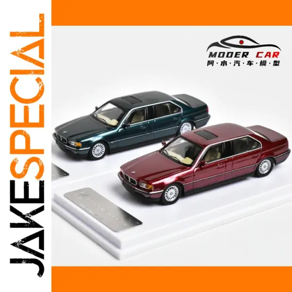 DCM 1:64 E38 7-Series Diecast Car