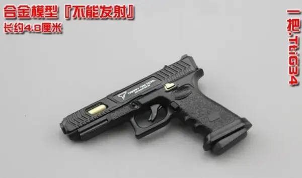 1/6 Scale P38 PPK Mini Metal Revolver Model for Dioramas - Image 9
