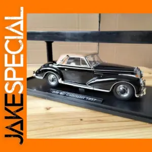 Die-cast 1:18 Benz W188 Cabriolet Model