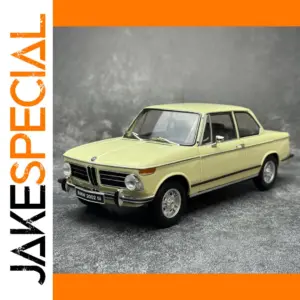 KYOSHO 1:18 BMW 2002 Tii Model Car