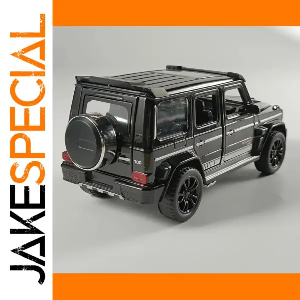 1:32 Mercedes Benz G700 Diecast Model