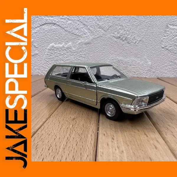 Ford 1981 Classic Vintage Car Model 1:43 Scale