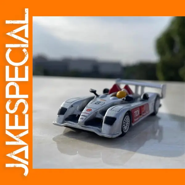 1:64 Scale Diecast Alloy Racing Convertible Car