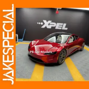 1:18 Scale Diecast Red Sport Car Model