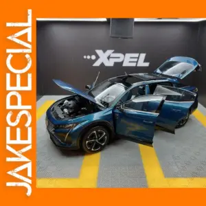 1:18 Peugeot 408X SUV Diecast Alloy Car Model