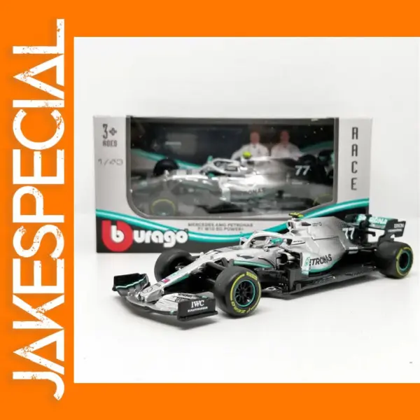 Bburago 1:43 2019 F1 Mercedes W10 Model Car