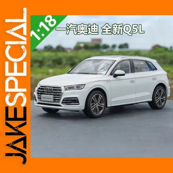 Diecast 1:18 FAW AUDI Q5L Model Car