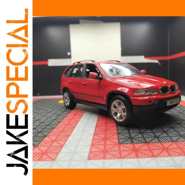 BMW X5 SUV 1:24 Model with Flaws