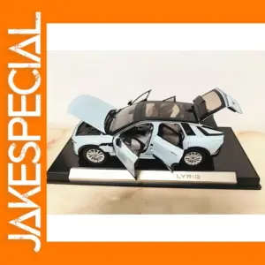 Diecast LYRIQ SUV 1:18 Scale Model Car