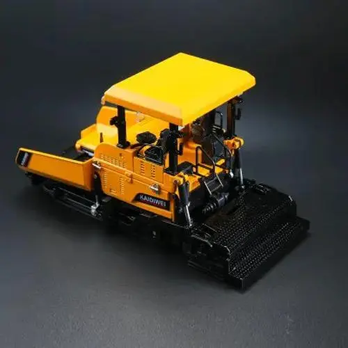1:32 Alloy Dump Trucks and Pavers Model Set 14 1:32 Alloy Dump Trucks and Pavers Model Set - Image 14