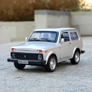 1/32 LADA NIVA Classic Diecast Model 24 f1caadfd upscaled