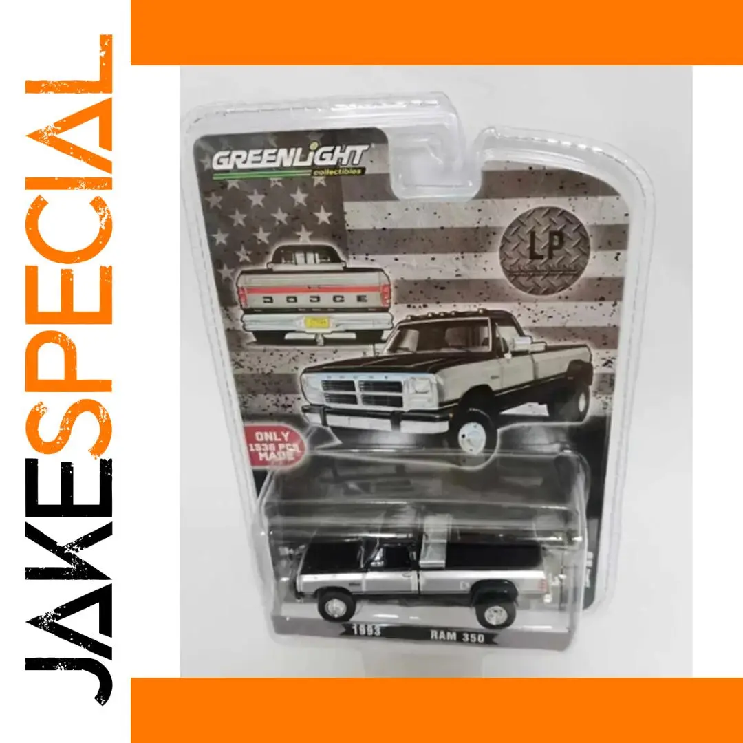 1:64 Scale 1993 Ram 350/250 Diecast Model 1 1:64 Scale 1993 Ram 350/250 Diecast Model