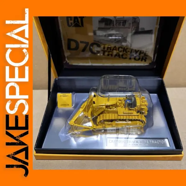 CAT D7C 1:50 Alloy Crawler Bulldozer Model