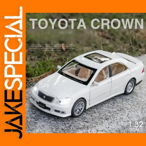 1:32 Scale Toyota Crown Diecast Model Car