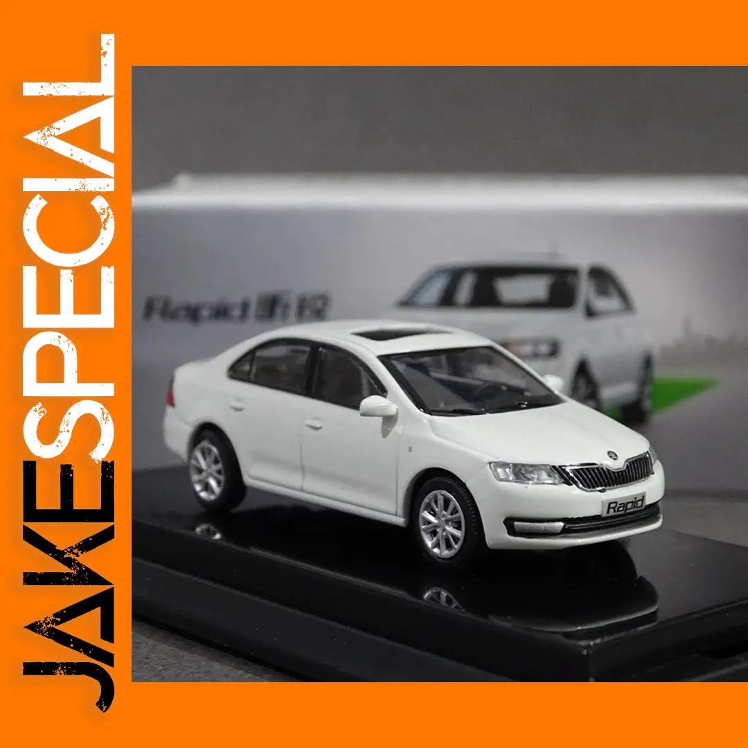 1/64 Skoda Rapid Diecast Model Gift Set 1 1/64 Skoda Rapid Diecast Model Gift Set