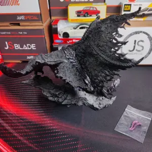Minor Fix Needed - Gore Magala 18cm Figure with Horns Disassembled - Please Read Description 23 1000167221