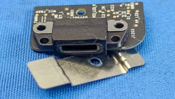 Charging Port Button Board for Wireless Headphones - Image 4