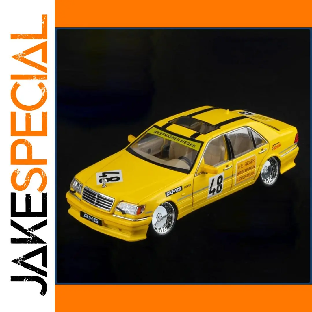 Red Pig 1/24 Alloy Car Model Ornament 1 Red Pig 1/24 Alloy Car Model Ornament