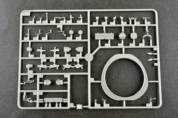 Soviet Object 292 Tank Model Kit 1/35 - Image 11