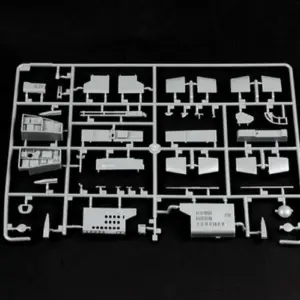 Trumpeter 1/32 Su-25 Frogfoot Attack Aircraft Kit 39 2e845b8f upscaled