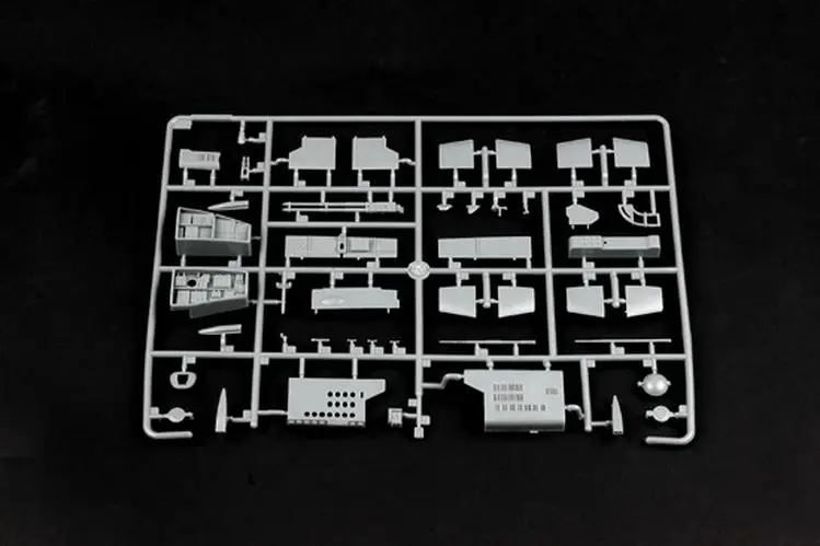 Trumpeter 1/32 Su-25 Frogfoot Attack Aircraft Kit 14 Trumpeter 1/32 Su-25 Frogfoot Attack Aircraft Kit - Image 14
