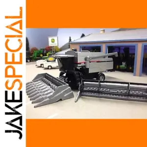 ERTL 1:64 Scale Case IH Combine Harvester