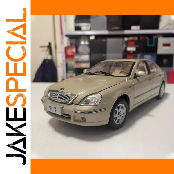 Chenfeng SY7200 1:18 Alloy Model Car