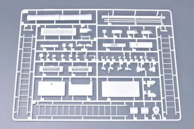 American Lafrance Eagle Fire Pumper Model Kit 1:25 15 American Lafrance Eagle Fire Pumper Model Kit 1:25 - Image 15