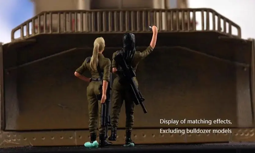 1/72 Israeli Female Soldier Model Set (2pcs) 4 1/72 Israeli Female Soldier Model Set (2pcs) - Image 4