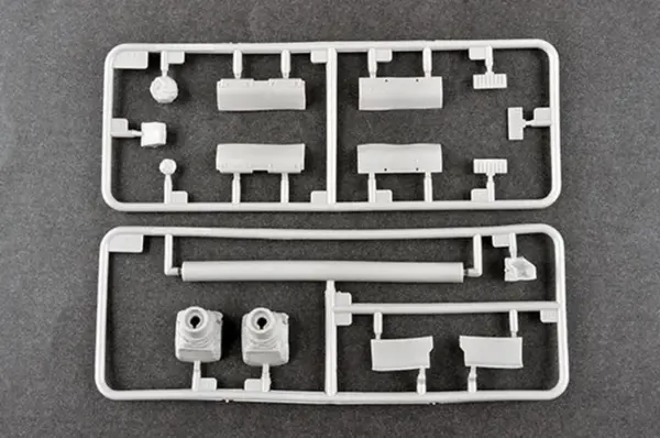 Soviet Object 292 Tank Model Kit 1/35 - Image 5
