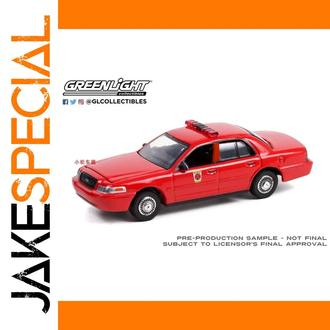 1:64 Police Car Model by Greenlight Collectibles 1 1:64 Police Car Model by Greenlight Collectibles