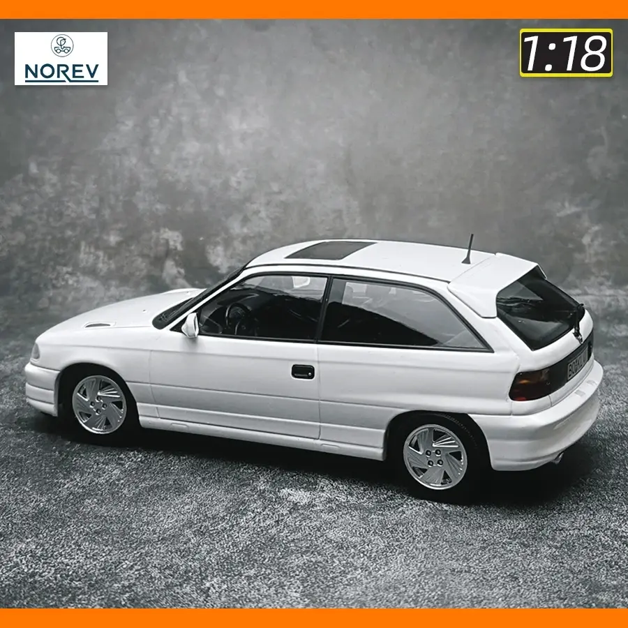 NOREV 1/18 Opel Astra GSi 1991 Diecast Model 3 NOREV 1/18 Opel Astra GSi 1991 Diecast Model - Image 3