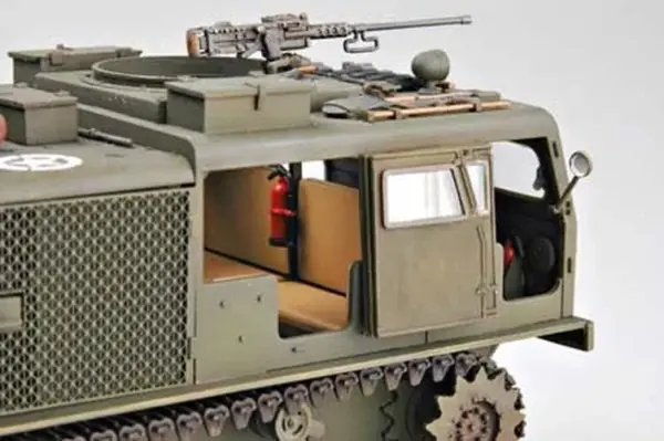 US M4 High Speed Tractor Model Kit 1/35 Scale - Image 4