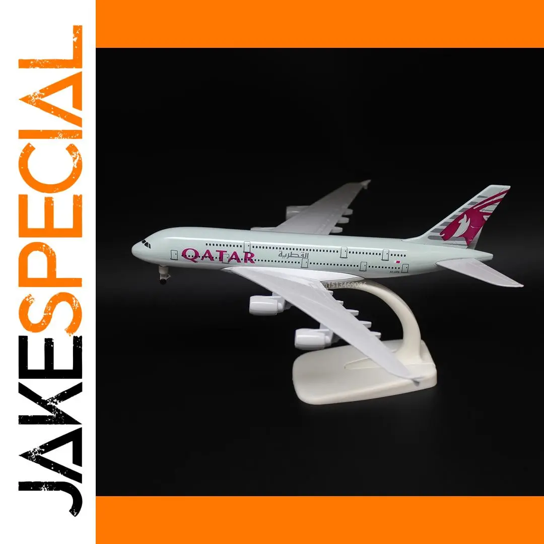 Qatar Airways 1:400 Diecast Airplane Model 1 Qatar Airways 1:400 Diecast Airplane Model