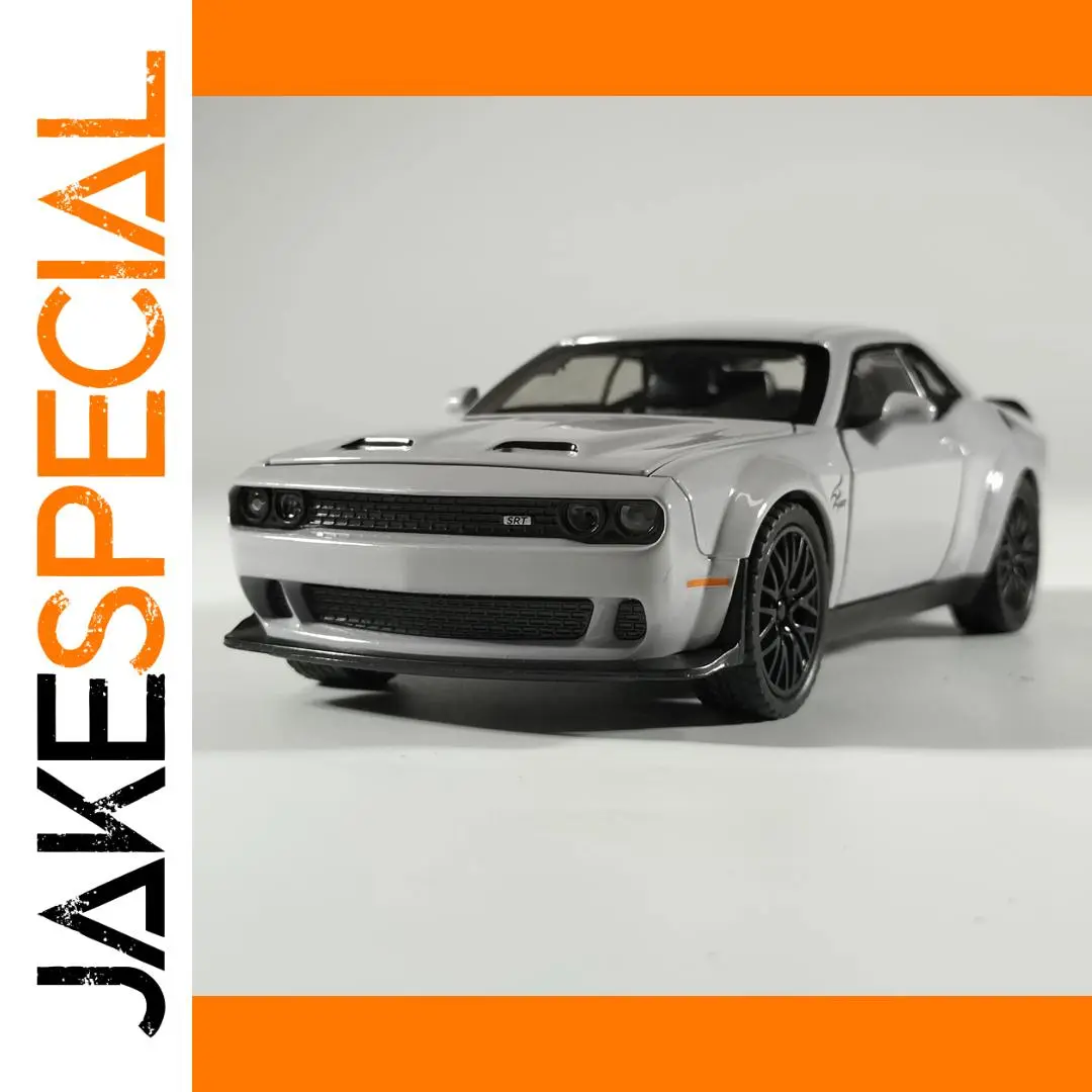 1:32 Dodge Challenger Hellcat Diecast Model Car 1 1:32 Dodge Challenger Hellcat Diecast Model Car
