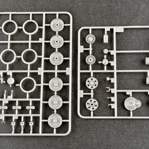 Soviet SU-102 Tank Destroyer Plastic Model Kit 25 664c5de3 upscaled