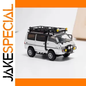 Diecast 1:64 AM Delica Off-road Model Car Collection