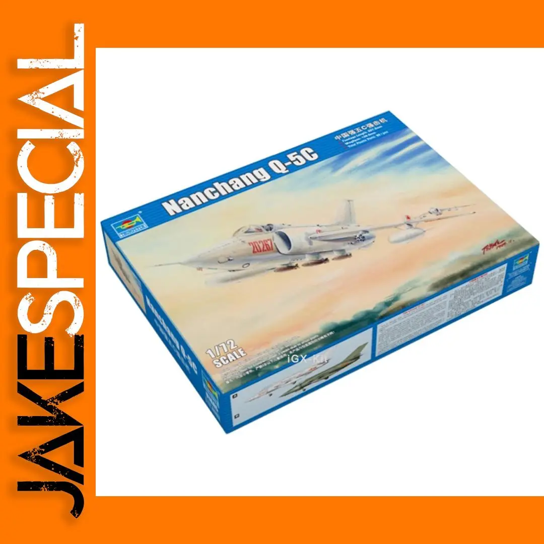 1/72 PLAAF Nanchang Q-5C Plastic Model Kit 1 1/72 PLAAF Nanchang Q-5C Plastic Model Kit